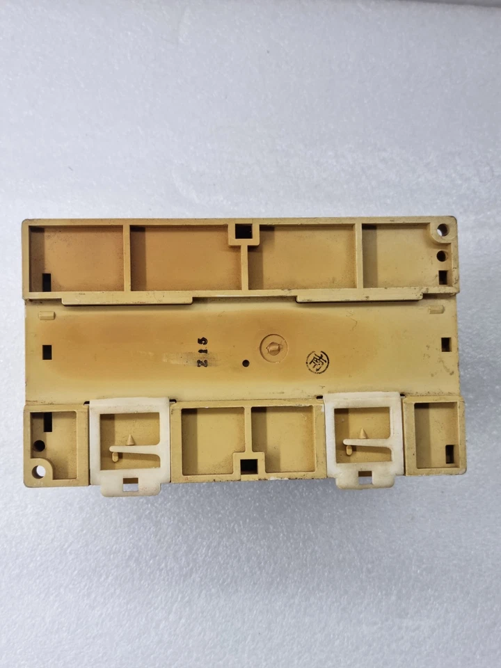 MITSUBISHI FXon-40MR-ES/UL PROGRAMMABLE CONTROLLER 100-240VAC FOR PARTS FXON40MR